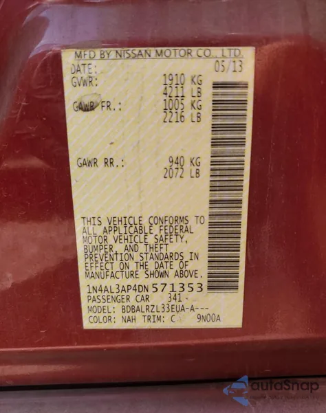 2013 Nissan Altima 2.5 z USA, uszkodzony, nr VIN 1N4AL3AP4DN571353